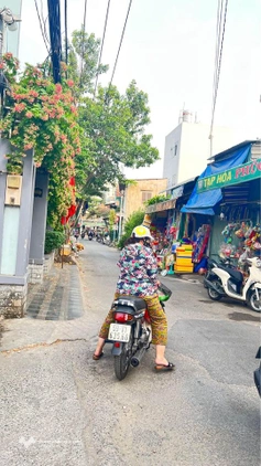 Cần bán 10 phòng trọ, gần chợ Bình Chánh, giá chỉ 1,4 tỷ, gọi xem phòng