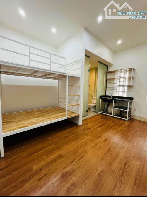 bán nhà trọ trệt 2 lầu 7 phòng đường số 3 hồng phát, cách nguyễn văn cừ 200m
