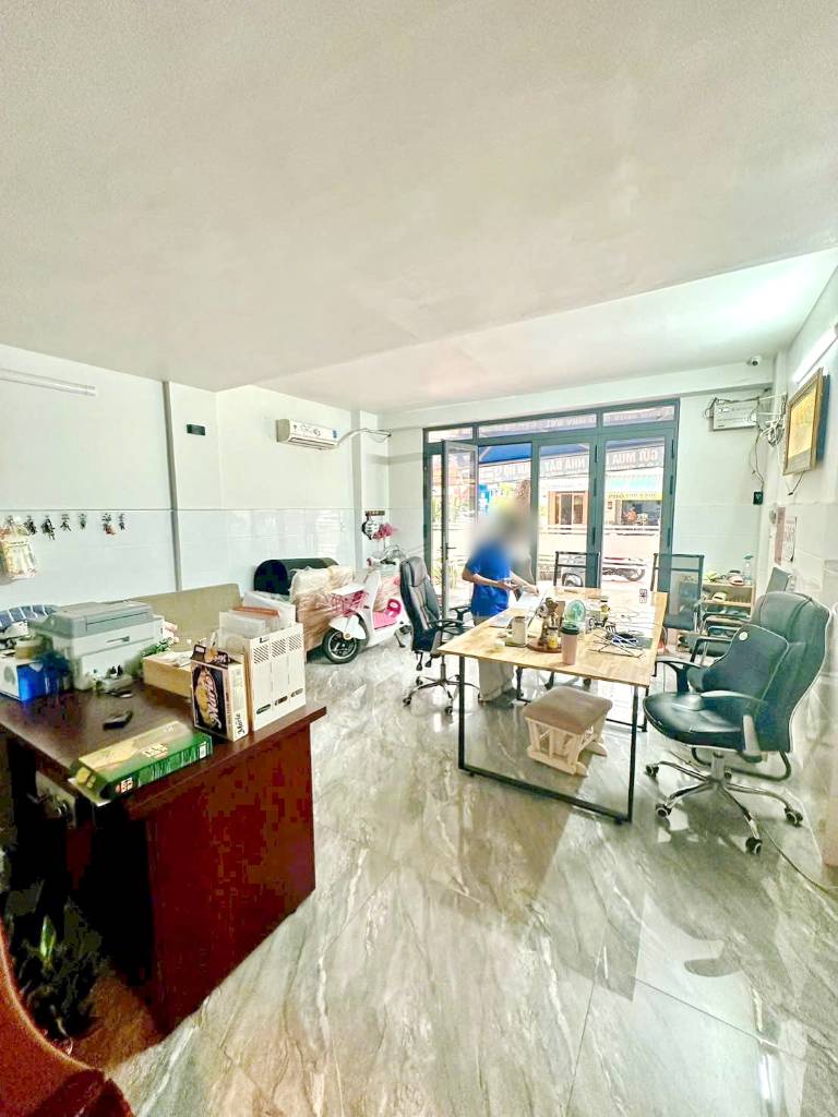 Bán Shophouse đường Phạm Thị Tánh, Phường 4, Quận 8, mặt tiền, vỉa hè trước nhà 8m