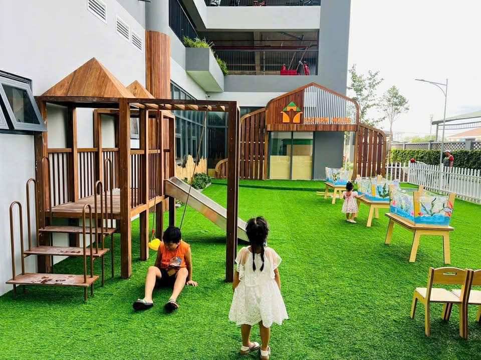 Bán căn hộ 2PN Legacy Prime, Thuận An, nội thất cơ bản, 55m2, giá 2,255 tỷ