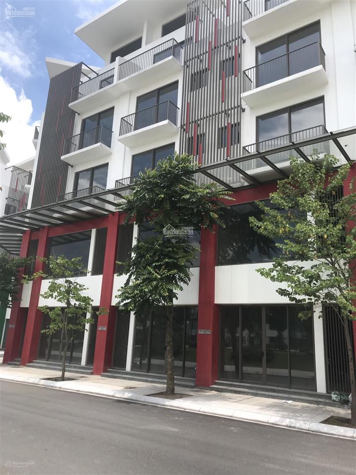 Cần chuyển nhượng căn góc sẻ khe khai sơn 90m2, view hồ vị trí cực đẹp, kd đỉnh 0965 855 ***