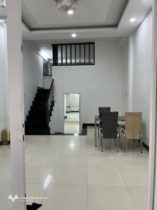 Top nhà vị trí đẹp 4,5m x 16m Nguyễn Trãi, Bến Thành