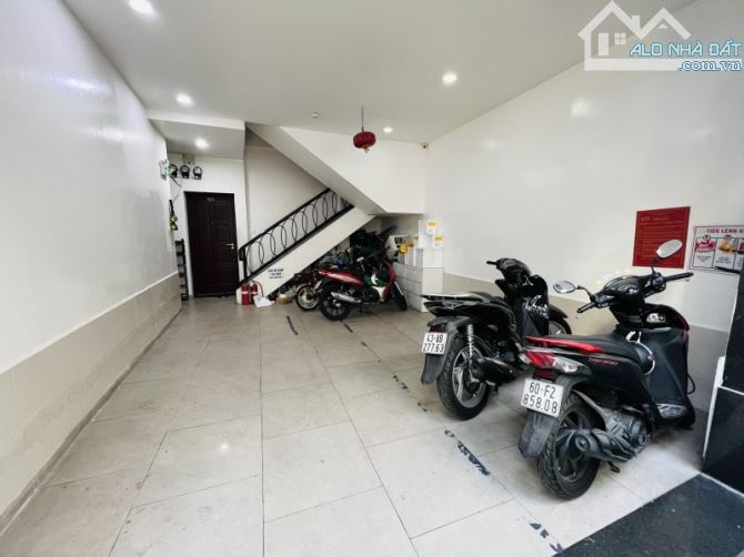 BÁN NHÀ TRỌ,CĂN HỘ DỊCH VỤ LÊ VĂN SỸ QUẬN 3 - 138M2 NGANG 10M - THU NHẬP 90 TRiỆU/THÁNG