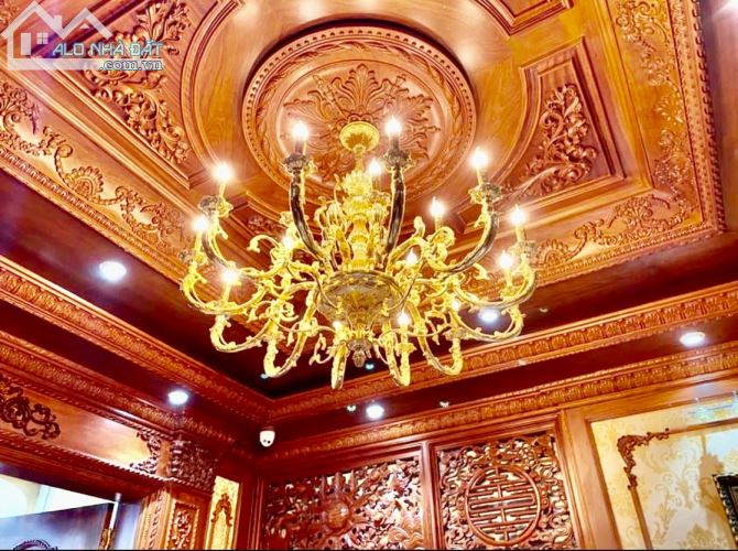 Bán căn biệt thự Baạch Mã - Mặt Đường ngay Lô 11 Lê Hồng Phong vào - P.Đằng Hải