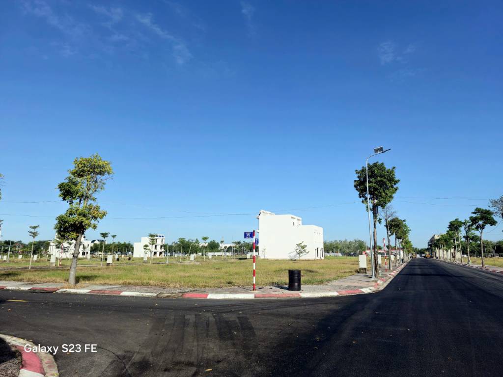 BÁN ĐẤT NỀN DỰ ÁN KHU ĐÔ THỊ ALANA CITY, CÓ VÀI XUẤT NỘI BỘ CĐT