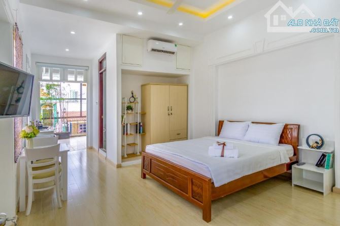 Giảm sâu!!! Chủ rao bán Tòa nhà CHDV 184m2 có HĐT 120tr/th đường Trần Quang Khải