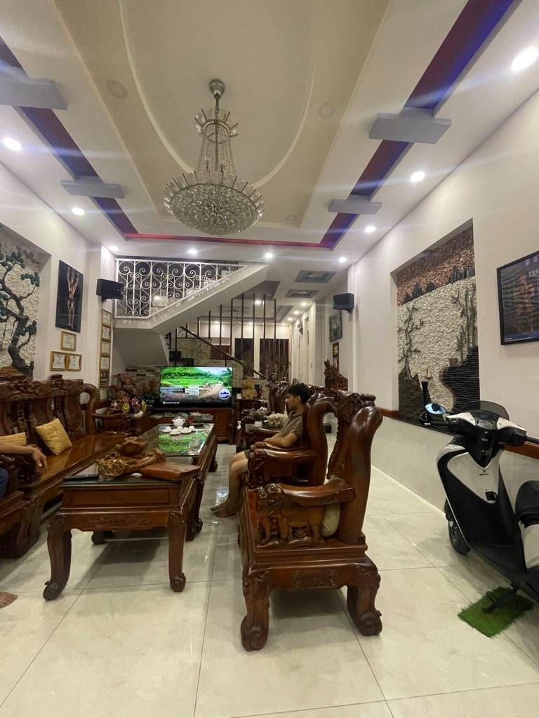 Bán nhà Đường Số 10 Bình Hưng Hoà, Bình Tân, mt kinh doanh, sát chợ, Aeon Tân Phú, ngang 5m