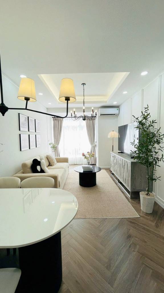 Bán căn hộ chung cư Sky Garden 3, Quận 7, 72m2, nội thất đầy đủ, giá 6.8 tỷ