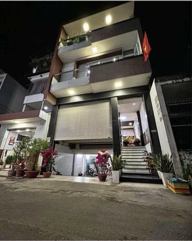 BÁN NHÀ 4 TẦNG BÌNH TÂN, NGANG HƠN 6M CÓ HẦM, HẺM NHỰA GẦN MẶT TIỀN KINH DOANH