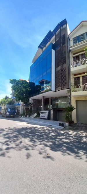 Bán Toà Nhà Văn Phòng - Hà Đông - 110m - 5 tầng - Thang Máy - MT 10m - 35tỷ