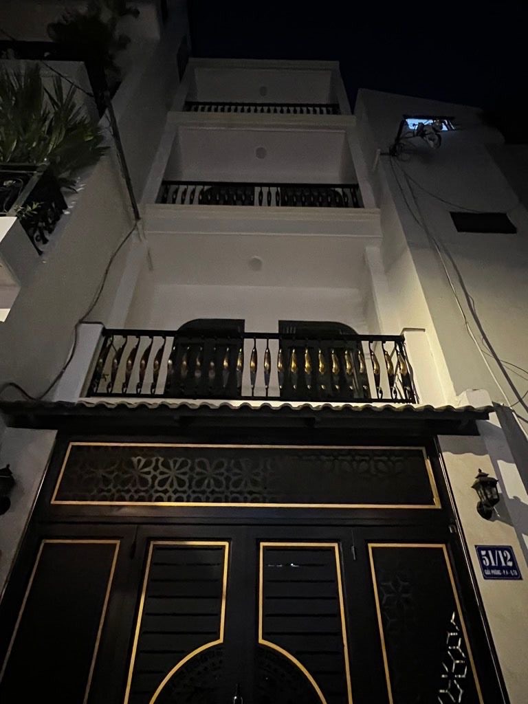 Bán nhà Giải Phóng, Tân Bình hẻm xe tải thông, gần Vincom Cộng Hòa, sân bay