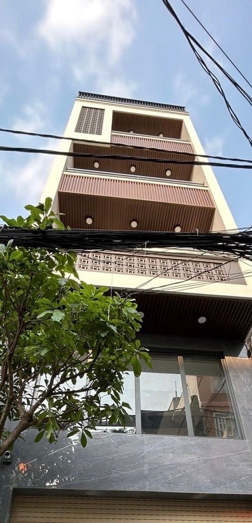 Bán nhà Phan Huy Ích, Gò Vấp, vị trí tuyệt đẹp, tiện di chuyển, sổ hồng riêng giá 21.8 tỷ