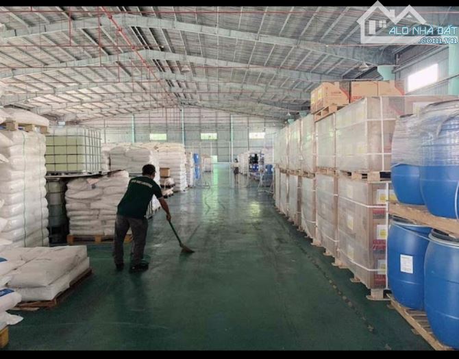 Bán nhà xưởng 10.000m2 trong KCN Sóng Thần 2, Dĩ An, Bình Dương