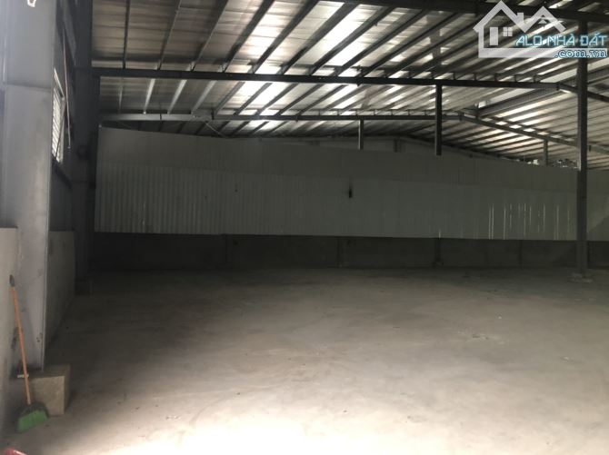 Cần chuyển nhượng nhà xưởng KCN Quang Minh DT 9000m - 1,1 ha - 2 ha, sẵn nhà xưởng