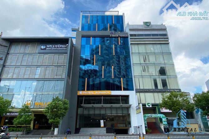 Bán gấp building MT Nguyễn Văn Thủ Quận 1. 9.5x23m. Hầm 8 tầng. HĐT 380tr. Giá 92 tỷ