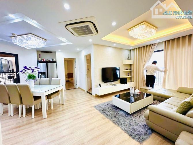 CĂN HỘ TÂY HÀ TOWER TỐ HỮU TRUNG VĂN 3 NGỦ 2 WC NỘI THẤT NHẬP KHẨU 120m 9.5 TỶ