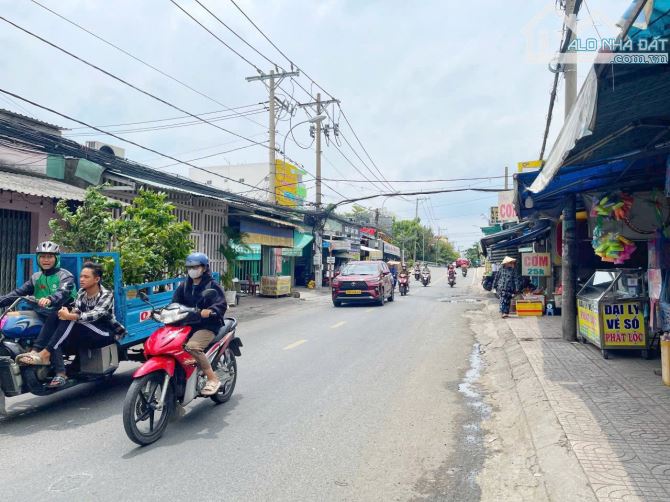 Bán dãy nhà trọ 923 Lê văn lương, Phước Kiển DT 5 x 20, 100m2. Cách LVL 50M