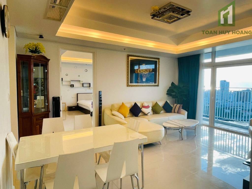 Chuyển nhượng căn hộ cao cấp dự án Azura, dt 70m2 full nội thất dòng tiền 20tr/tháng