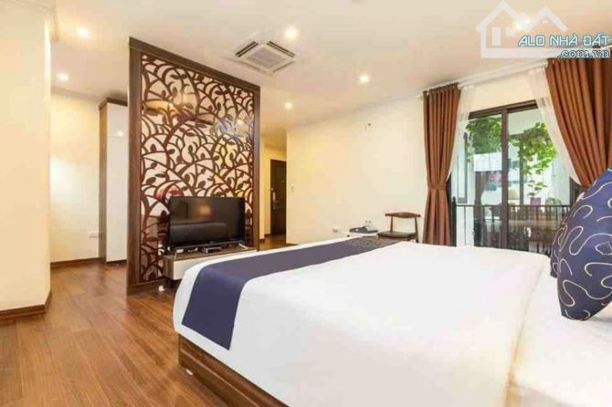 CHỦ BÁN TÒA NHÀ VÕ CHÍ CÔNG 348M 9 TẦNG, DÒNG TIỀN 250 TRIỆU/THÁNG, 90 TỶ