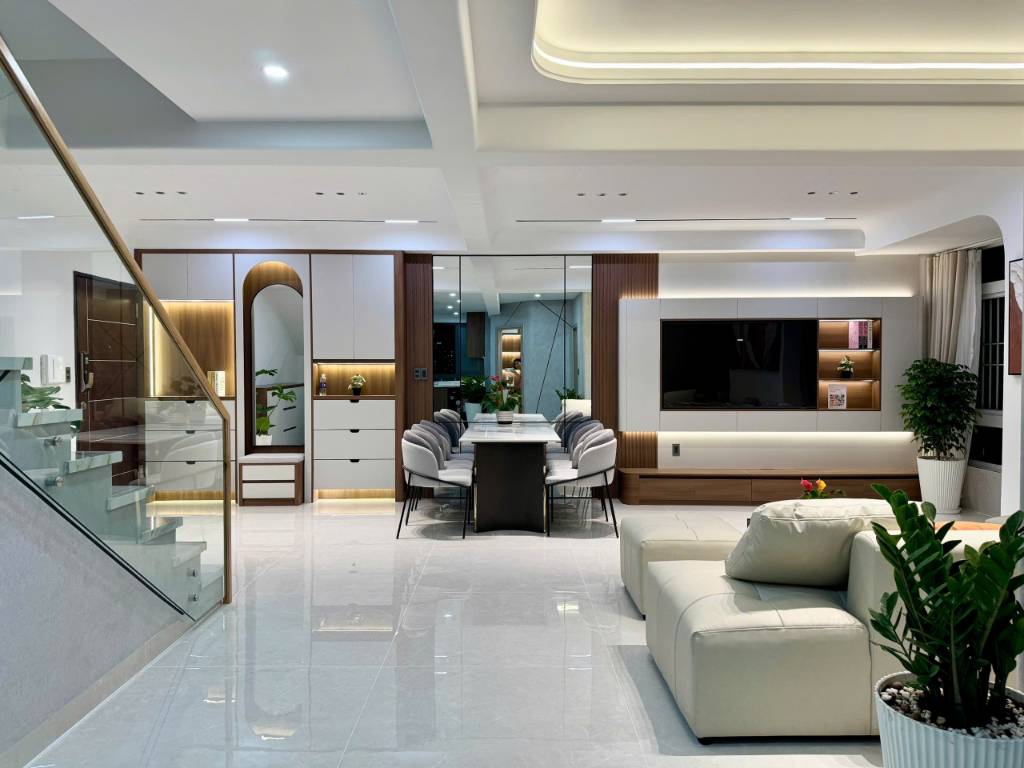 Bán căn Penhouse Sky Garden 3, Quận 7, diện tích 220m2, nội thất đầy đủ