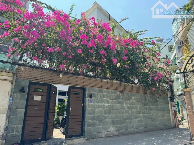 Bán Gấp Biệt Thự Lê Văn Sỹ P13 Quận 3 - 15*20m - 5Tầng - Gía: 49Tỷ