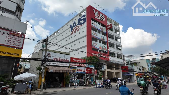Toà Nhà Văn Phòng MT Lê Quang Định Quận BT, 9 x 36m, Hầm 7 lầu, sàn 1800m2, HĐ thuê 4.2tỷ