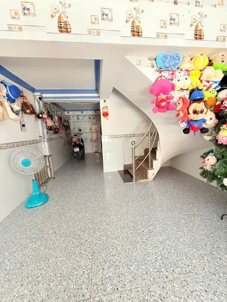 Bán nhà Nguyễn Thị Thập Quận 7, nhà 3 tầng 30m² cạnh Phú Mỹ Hưng, giá 4.65 tỷ