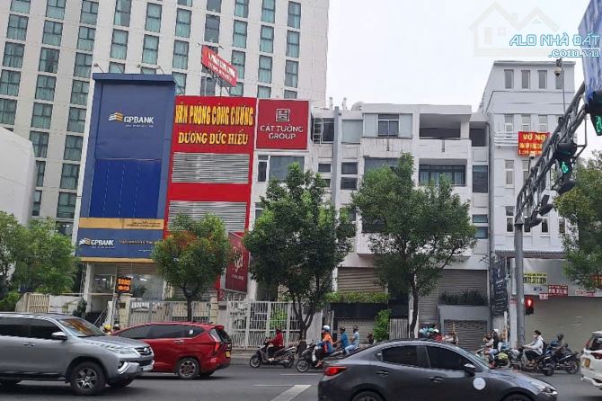 Nhà VP MT Nguyễn Văn Trỗi, PN, 7 x 18m, Hầm+6 tầng,ST, thang máy, 8 VP, 42 tỷ TL
