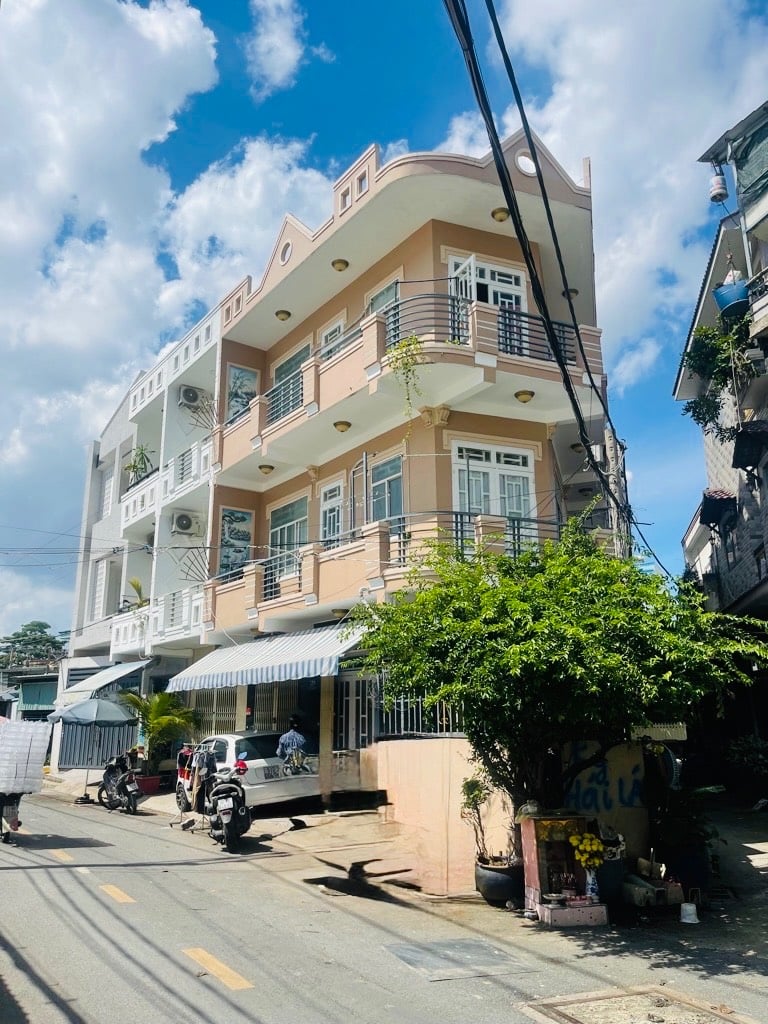 BÁN NHÀ MẶT TIỀN ĐƯỜNG PHÚ ĐỊNH, QUẬN 8, 2 MẶT TIỀN 3 TẦNG 5PN 6WC CHỈ 6,4 TỶ