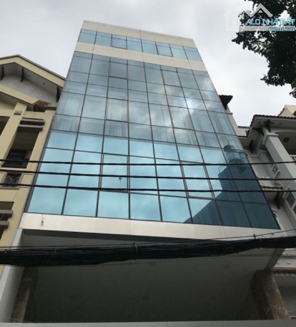 Bán Tòa Văn Phòng Mặt Phố Trường Chinh, Thanh Xuân DT 330m2, 8T, MT 12m. Giá Cực Rẻ