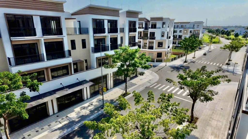 Bán căn nhà phố liên kề T&T City Millennia, Cần Giuộc, 90m2 vị trí đắc địa, số lượng ít