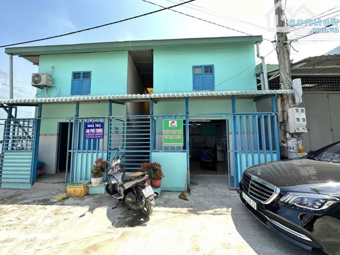 BÁN DÃY NHÀ TRỌ 6 PHÒNG – ĐƯỜNG ĐINH ĐỨC THIỆN -KCN CẦU TRÀM DÂN CƯ SẦM UẤT