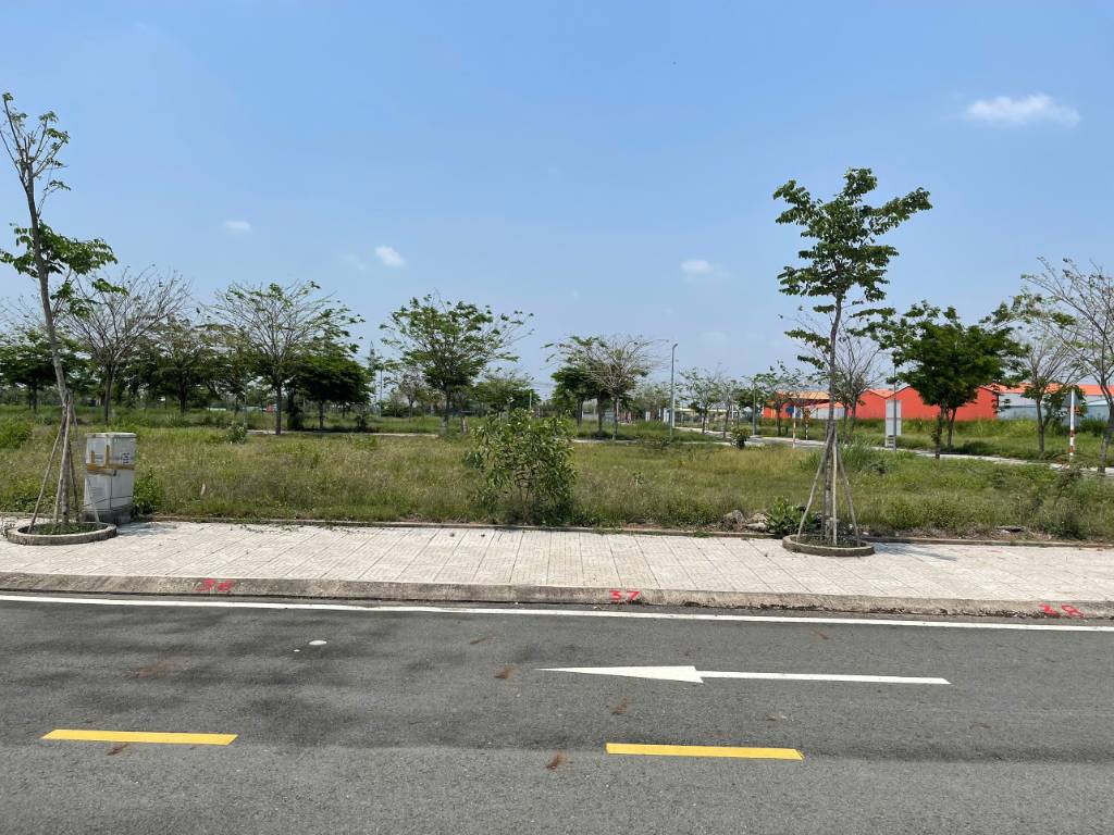 Chính chủ bán nền 90m2 Ora Park-Dragon Pearl, sát Bình Chánh, kết nối Vành Đai 3, sổ riêng sẵn