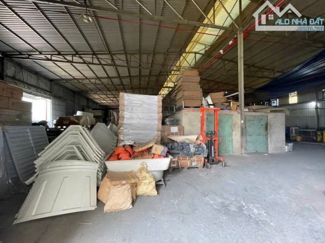 Bán nhà xưởng mặt tiện dt 4500m2 SKC bình 630kvA tại Thiện Tân, Vĩnh Cửu, Đồng Nai