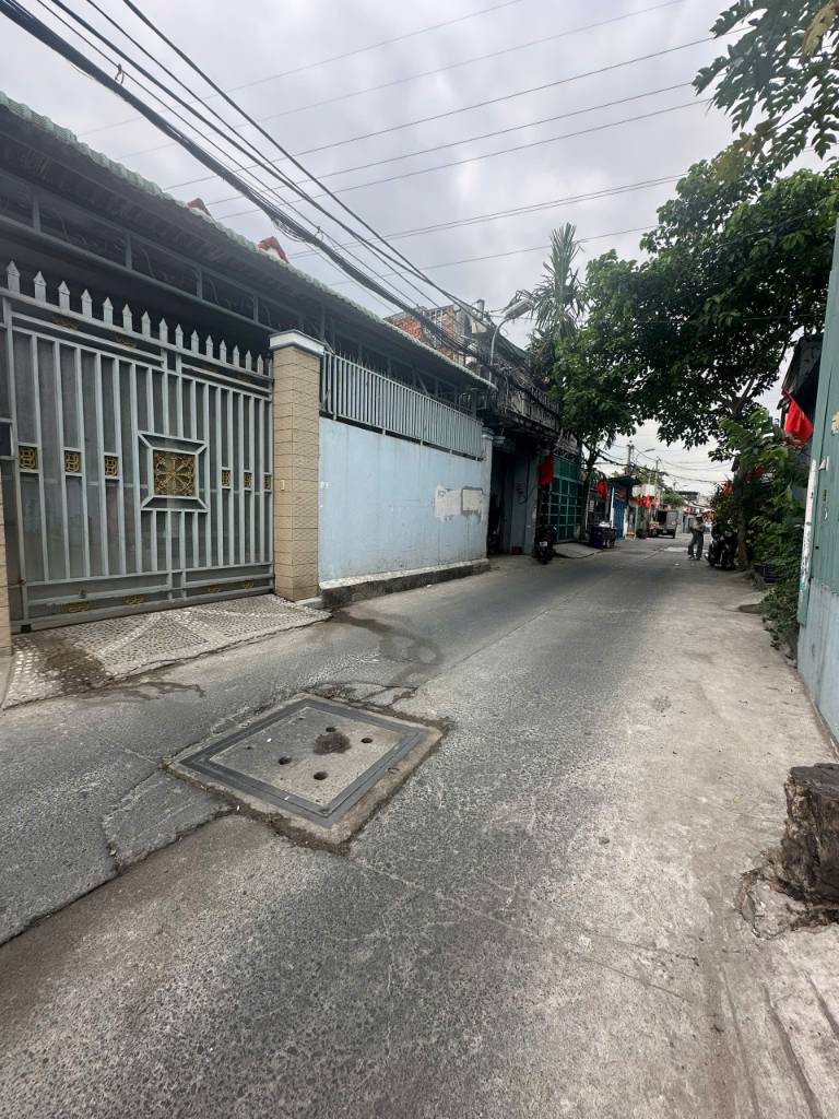 Bán xưởng sát Quốc lộ 1A, Thạnh Xuân, Quận 12, dt 175m2, đường xe cont, chỉ 8,9 tỷ