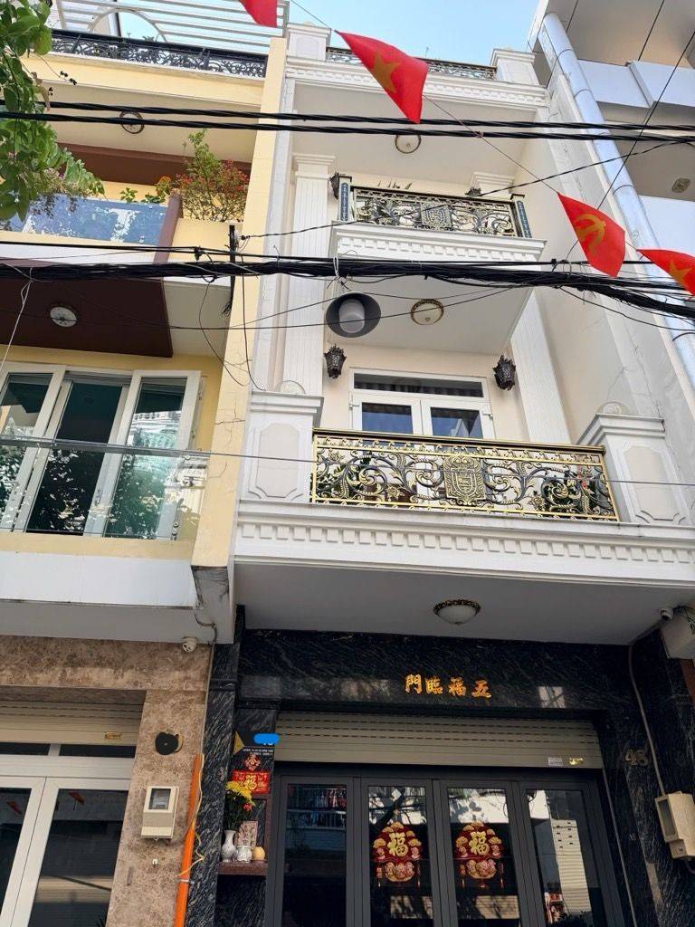 Bán nhà mặt tiền khu Cư Xá Bình Thới, Quận 11, siêu vip, trệt 3 lầu, giá chỉ 16 tỷ