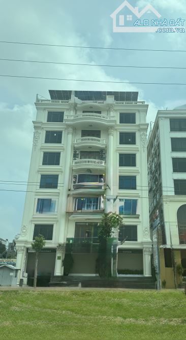 MẶT PHỐ NGUYỄN KHANG - TOÀ BUIDING XỊN XÒ- LÔ GÓC -KHU VỰC DÂN TRÍ- HÀNG HIẾM