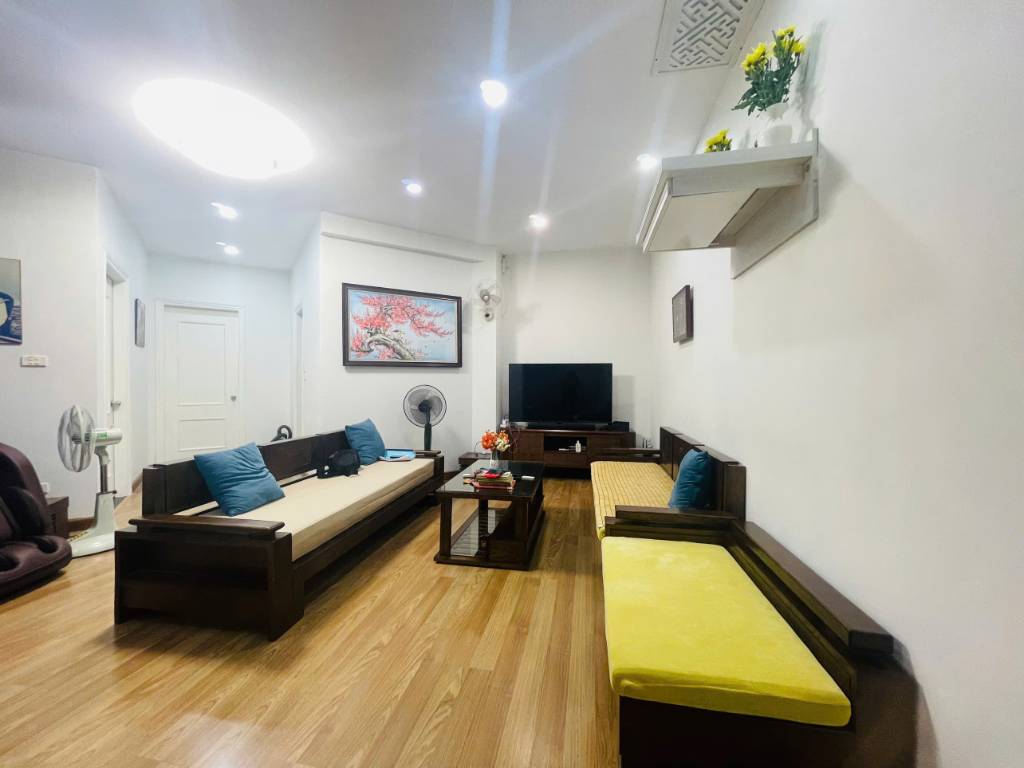 Bán căn hộ 3PN Vinaconex Vũ Trọng Phụng 132m2, gần Cao Xà Lá, nhà đẹp ở ngay