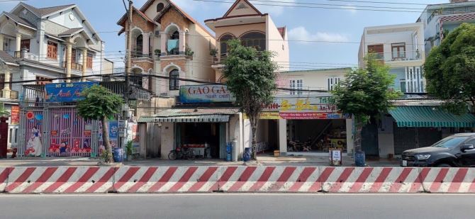 9,2Tỷ TL🔥Bán dãy trọ 210m2_Gồm: 1kiot + 8phòng trọ MT đường ĐT743C, P.Bình Hòa, Thuận An
