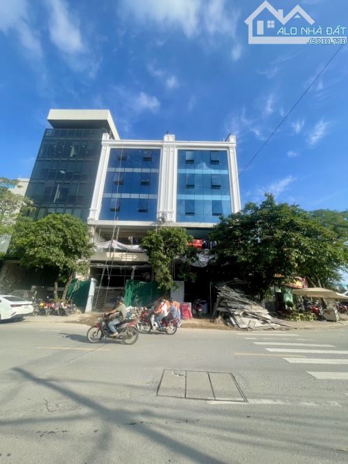 TÂY HỒ BUILDING 9 tầng MẶT PHỐ -THÔNG SỐ VÀNG, HAI MẶT TIỀN  KINH DOANH VÔ ĐỐI