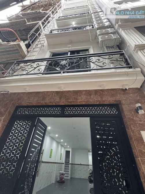 BÁN TÒA CHUNG CƯ MINI Ở PHÚ DIỄN, 80M2 7 TẦNG, 20P CHO THUÊ 100TR/TH, GIÁ NHỈNH 20 TỶ
