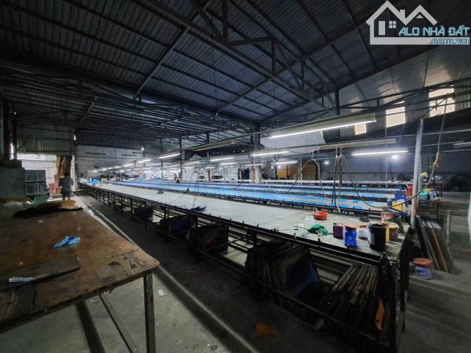 Bán Đất- kho xưởng Nguyễn Văn Quá 900m2, 30x30m, đường nhựa xe Ô TÔ thông thoáng, giá TL