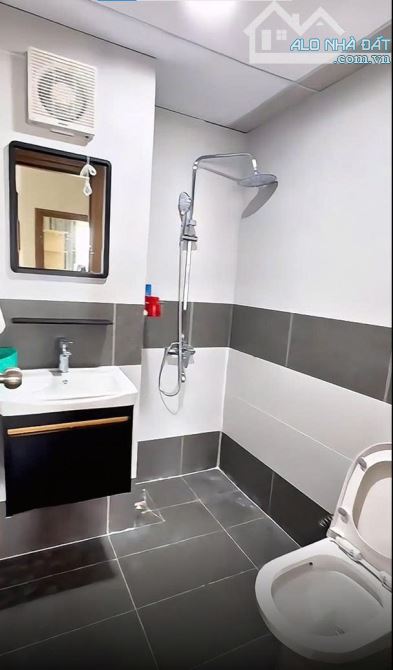BÁN CĂN HỘ SUN GARDEN TẦNG CAO. FULL NỘI THẤT. 2TY95. ĐÀ LẠT