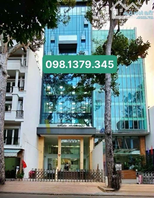 Bán Tòa Nhà VP 10 Tầng 220m2 MT 8m Phố Nguyễn Văn Cừ, Dòng Tiền 400 triệu/tháng 14X Tỷ