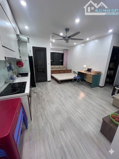 CẦN BÁN NHANH CĂN CHUNG CƯ INTRACOM NHẬT TÂN, 47M, GIÁ ĐẦU TƯ CHỈ 3,3 TỶ