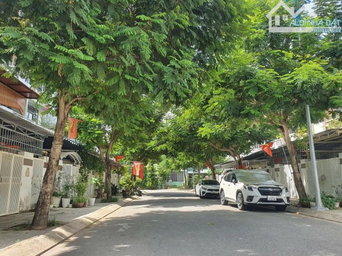 BÁN NHÀ VSIP - NHÀ HOÀN THIỆN - 3 PHÒNG NGỦ ĐẦY ĐỦ NỘI THẤT- 2 tỷ xxx
