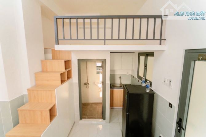 TOÀ NHÀ CHDV VIP 75 Phòng, DTSD 837m2 - Đường 8M - HĐ khoán 280tr giá 50tỷ TL