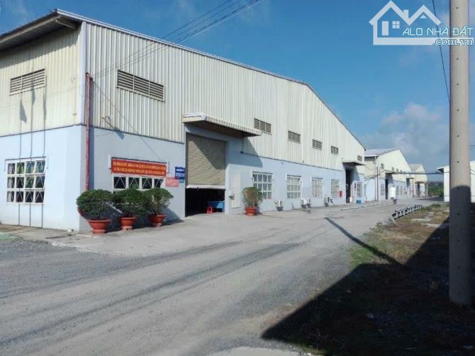 BÁN NHÀ MÁY SX THỨC ĂN CHĂN NUÔI ĐANG HOẠT ĐỘNG SẢN LƯỢNG 800.000 TẤN