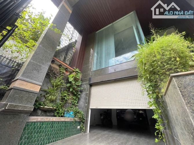 Bán tòa VP 8tầng 140m mặt tiền 7m - tại khu phân lô CỰ KHỐI - vỉa hè kinh doanh chỉ 29tỷ