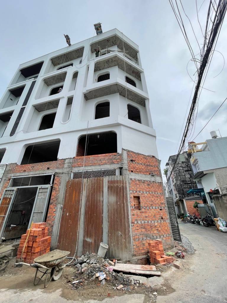 BÁN BIỆT THỰ PHỐ HƯƠNG LỘ 2 BÌNH TÂN, LÔ GÓC 5 TẦNG BỀ THẾ NGANG 5.8M, GIÁP KHU TÊN LỬA